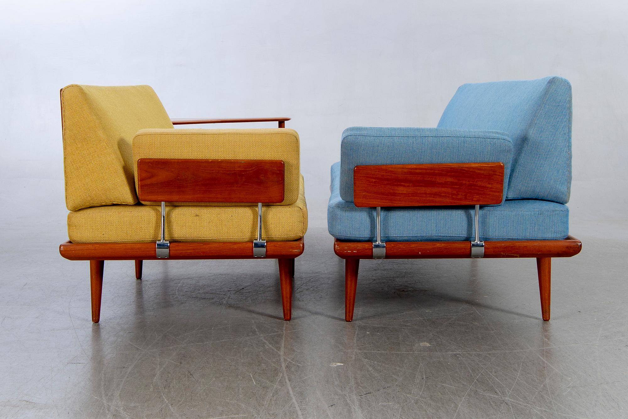 Peter Hvidt & Orla Mølgaard Nielsen,.