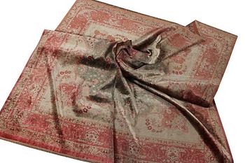 A silk Quum, c. 244 x 237 cm.