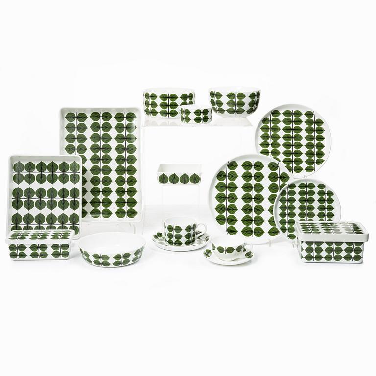 Stig Lindberg, A 91 piece 'Berså' dinner service, bone china and earthenware, Gustavsberg, 1960s/70s.