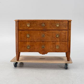 Byrå, sengustaviansk, sent 1700-tal.