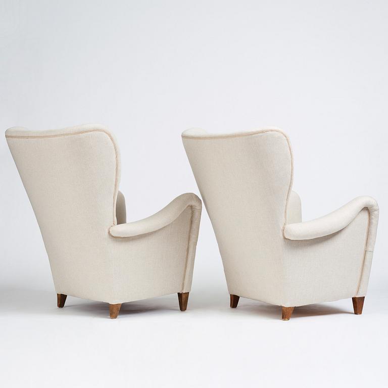 Otto Schulz, a pair of Swedish Modern easy chairs for Boet, Gothenburg 1940's.