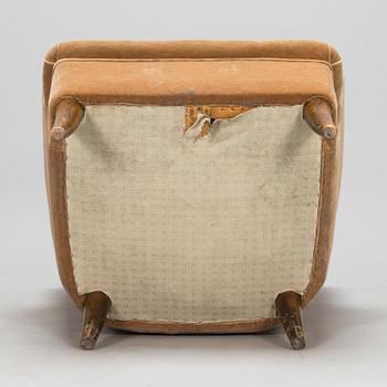 Fåtölj, 1900-talets mitt, sannolikt Boman, Åbo.