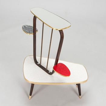 Kukkapöytä/ Piedestaali, 1950/1960-luku.