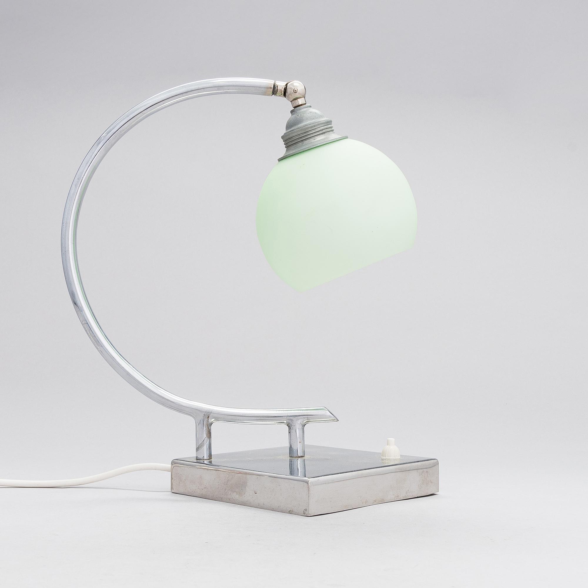 A 1930's table lamp.