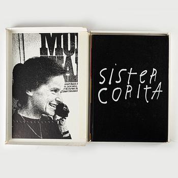 Sister Mary Corita Kent, bok samt affisher publicerade 1968.
