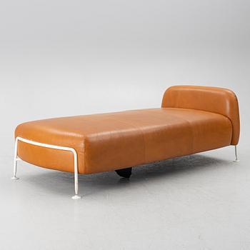 Chris Martin, dagbädd, "Mega daybed", Massproductions, 2010/20-tal.