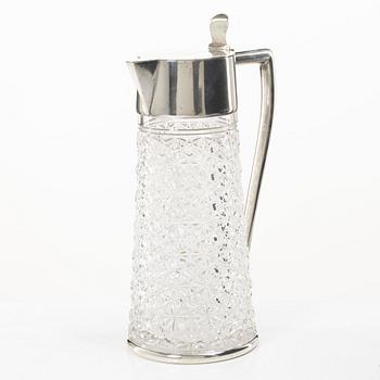 Vinkanna, glas och silver, CG Hallberg, Stockholm, 1901.