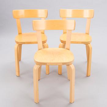 ALVAR AALTO, Tuoleja, 3 kpl, malli 69, Artek. 1900-luvun loppu.