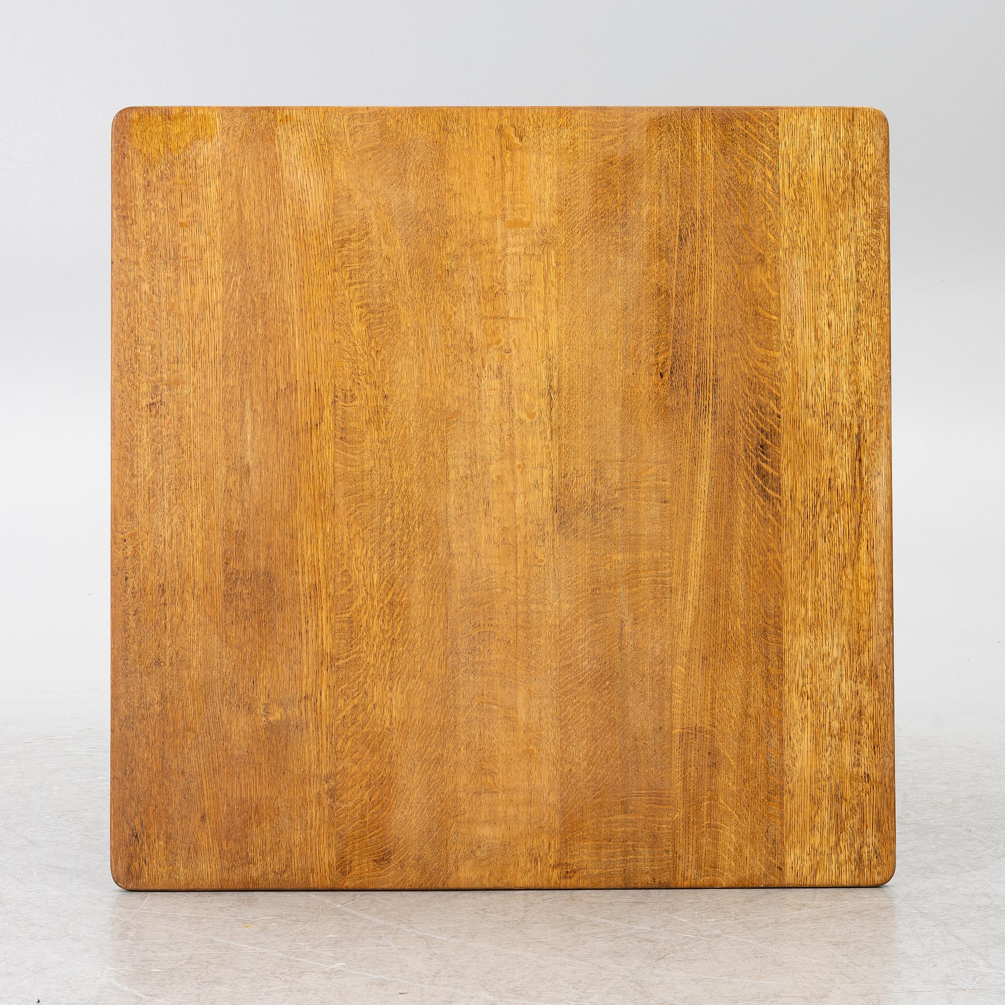 Børge Mogensen, a coffee table, model 271, Fredricia Stolefabrik, Denmark, 1950s/60s.