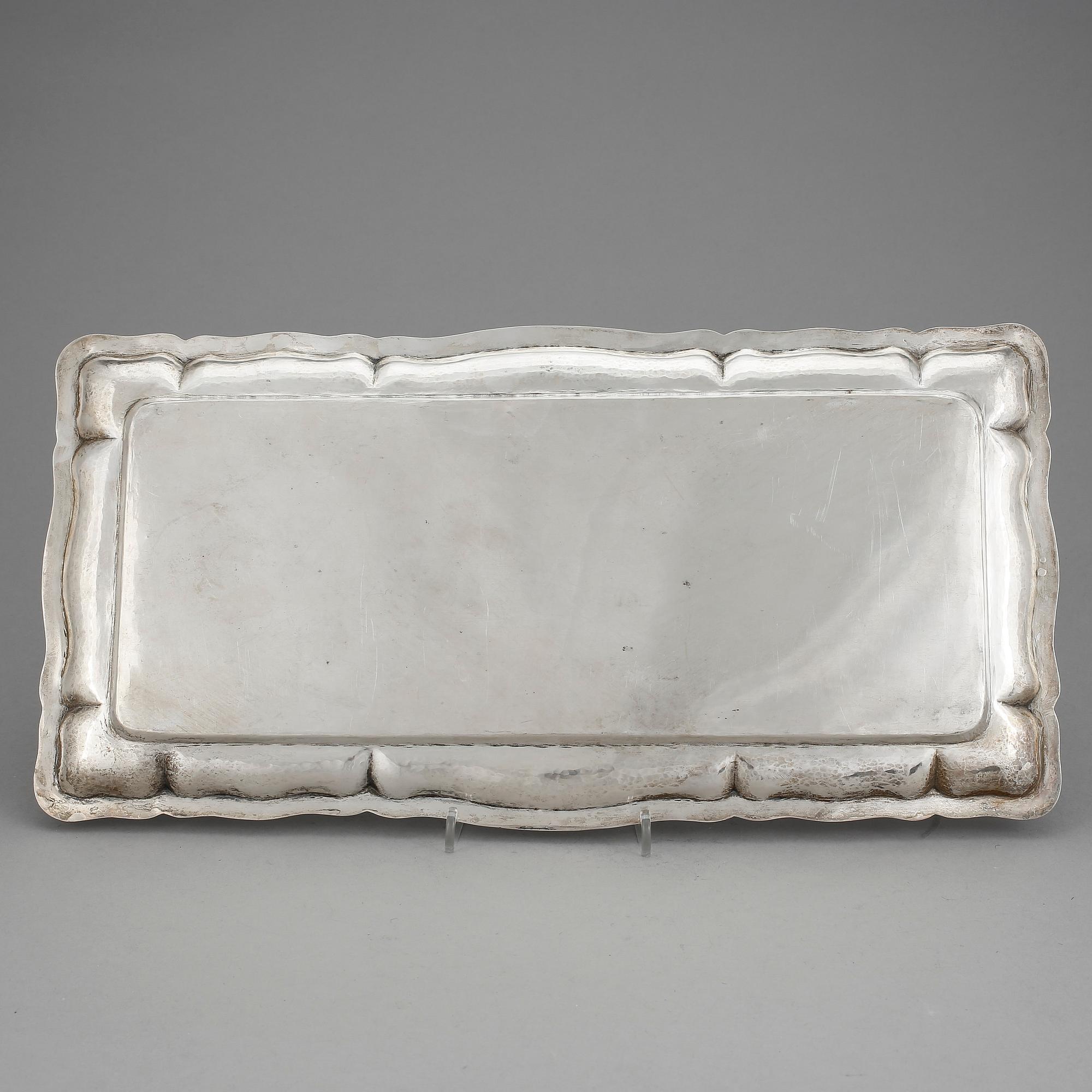 BRICKA, silver, Österrike-Ungern 1872-1922. Vikt ca 579 cm.
