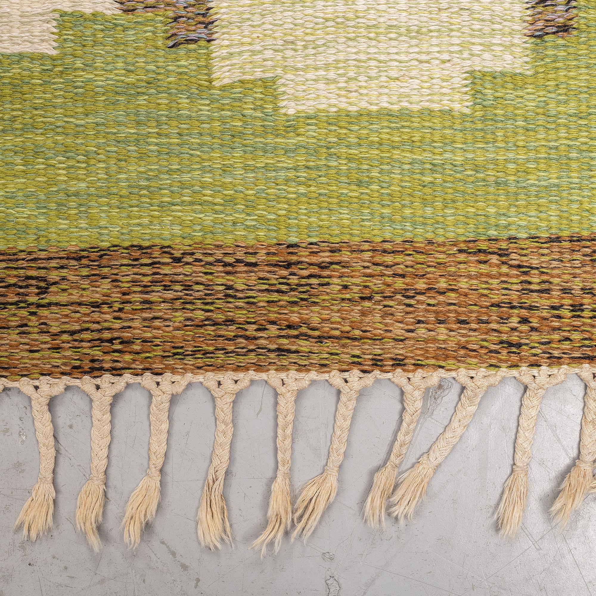 Ingegerd Silow, a carpet, flat weave, ca 285,5-286,5 x 196-198 cm, signed IS.