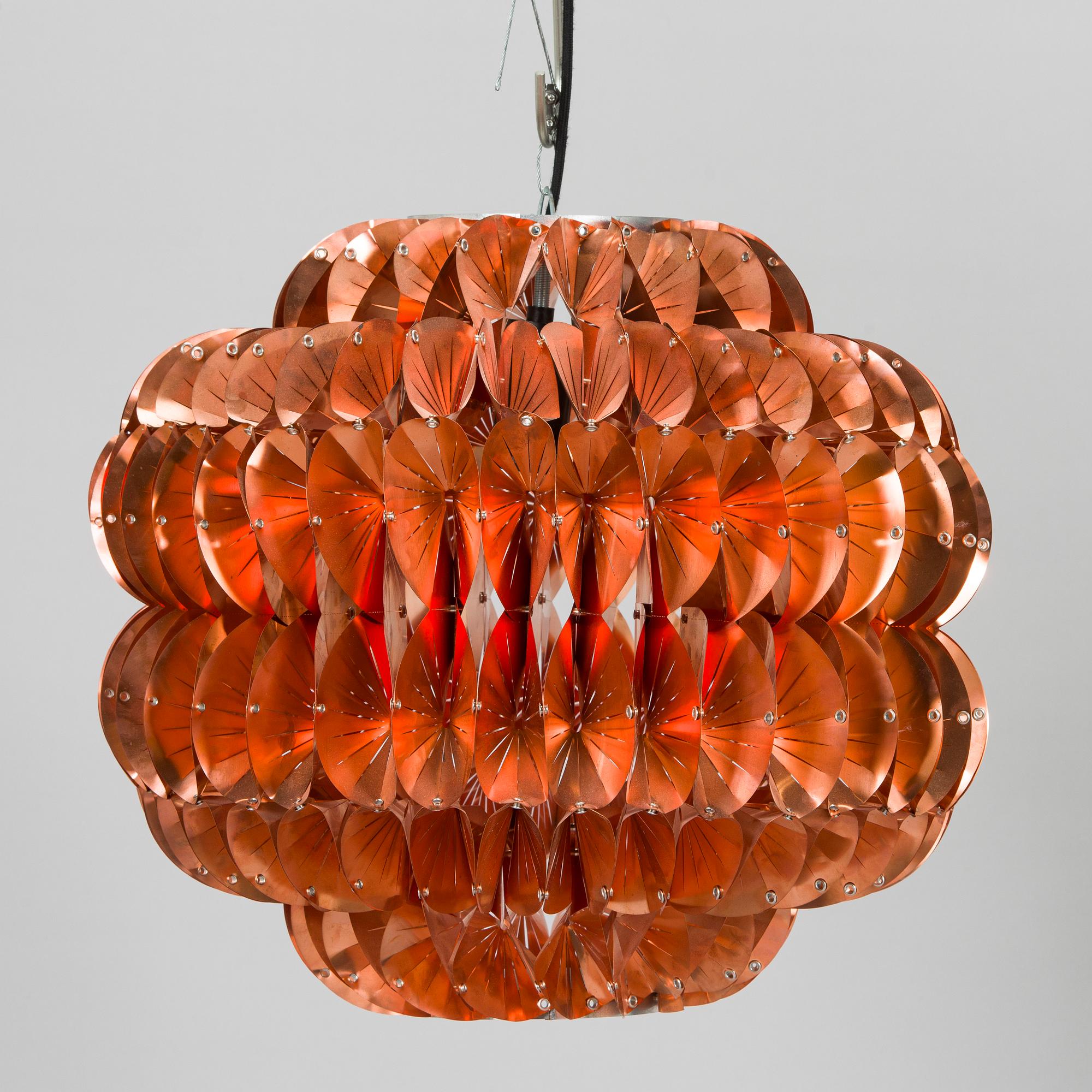 Lisa Hilland, a ceiling lamp/table lamp from the Glamrocks series 20023.