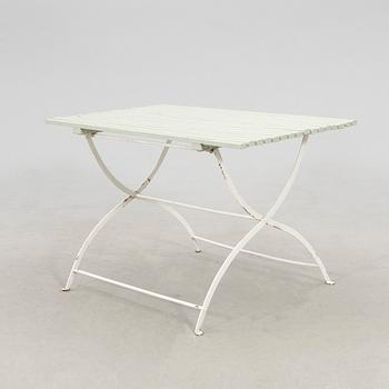 Trädgårdsgrupp 3 dlr, möjligen Byarums Bruk, 1900-tal.