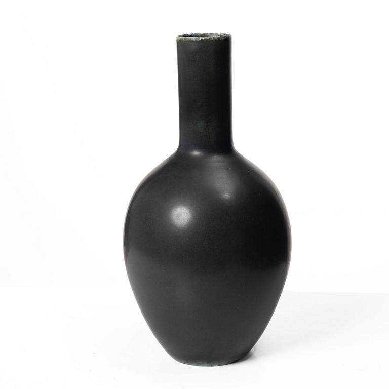 Carl-Harry Stålhane, A stoneware floor vase, Rörstrand.