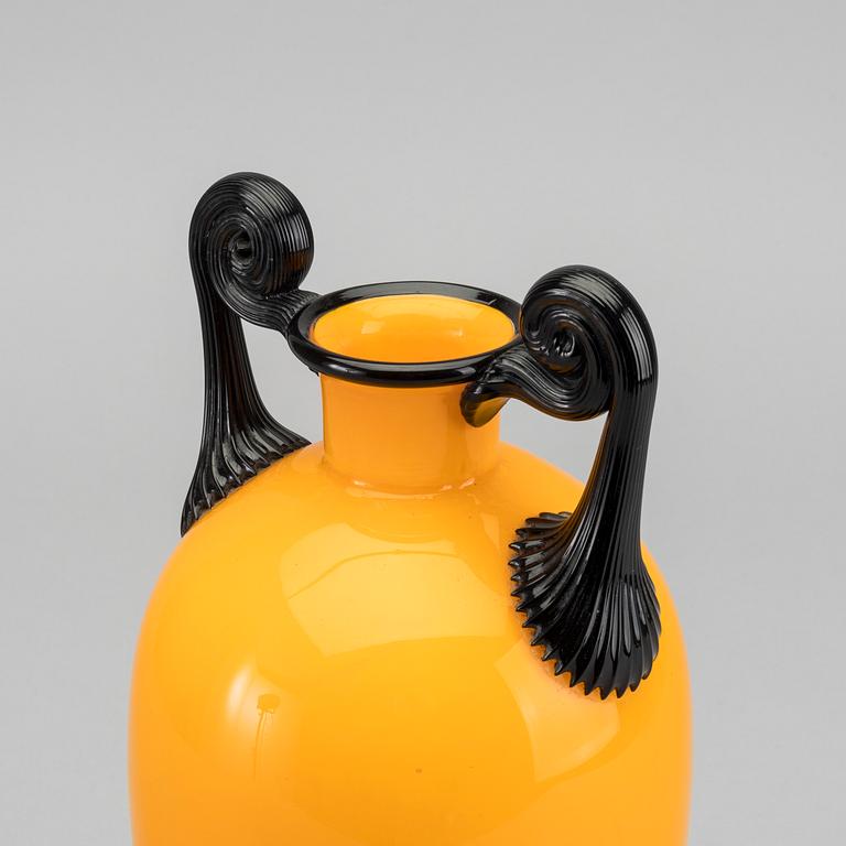 MICHAEL POWOLNY, a Tango glass vase around 1910.