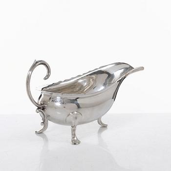 William Hutton & Sons Ltd, cream jug, silver, Birmingham, England 1901.