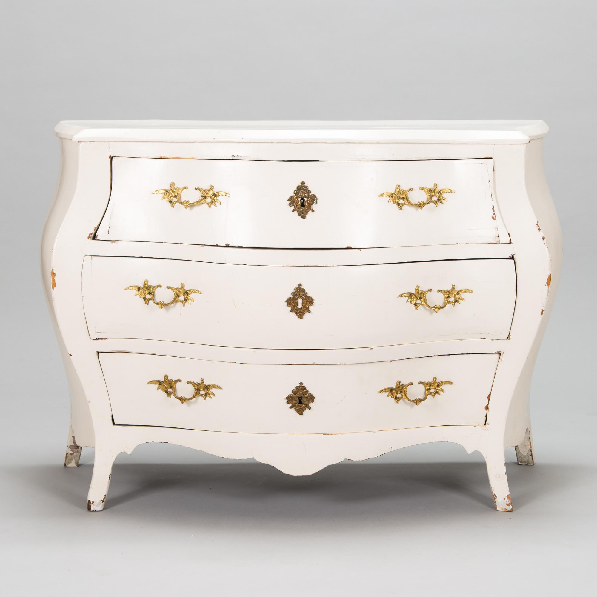A Swedish rococo chest of drawers, mid 18th century.