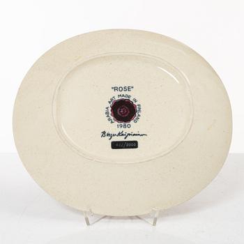 Birger Kaipianen, plate, "Rose", Arabia, Finland, 1980.