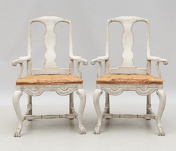 KARMSTOLAR, 1 par, senbarockstil, 1800-talets andra hälft.