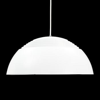 Arne Jacobsen, taklampa, "AJ Pendel", Louis Poulsen, Danmark.