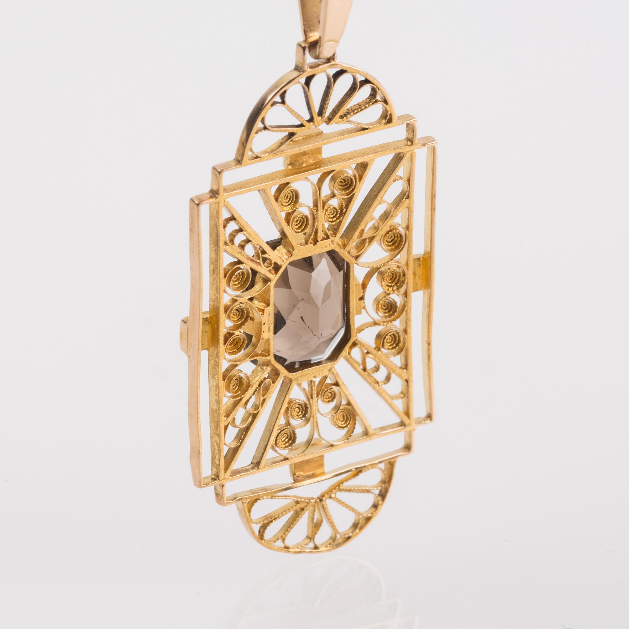 HÄNGE, 18K guld med rökkvarts samt pärlor. Guldvaruaktiebolaget, Malmö, 1930.