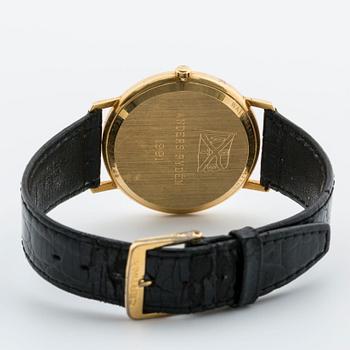 A Certina 18k gold quartz wrist watch, 1991.