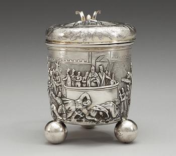 A German 18th century parcel-gilt tankard, makers mark of Batholome Wilckens, Hamburg ca 1700. Russian motif.