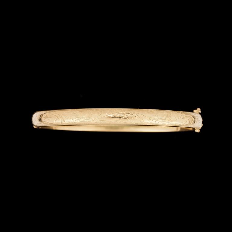 ARMRING, guld 18K, Boliden Guld, 1945. Vikt ca 13,5 gram.