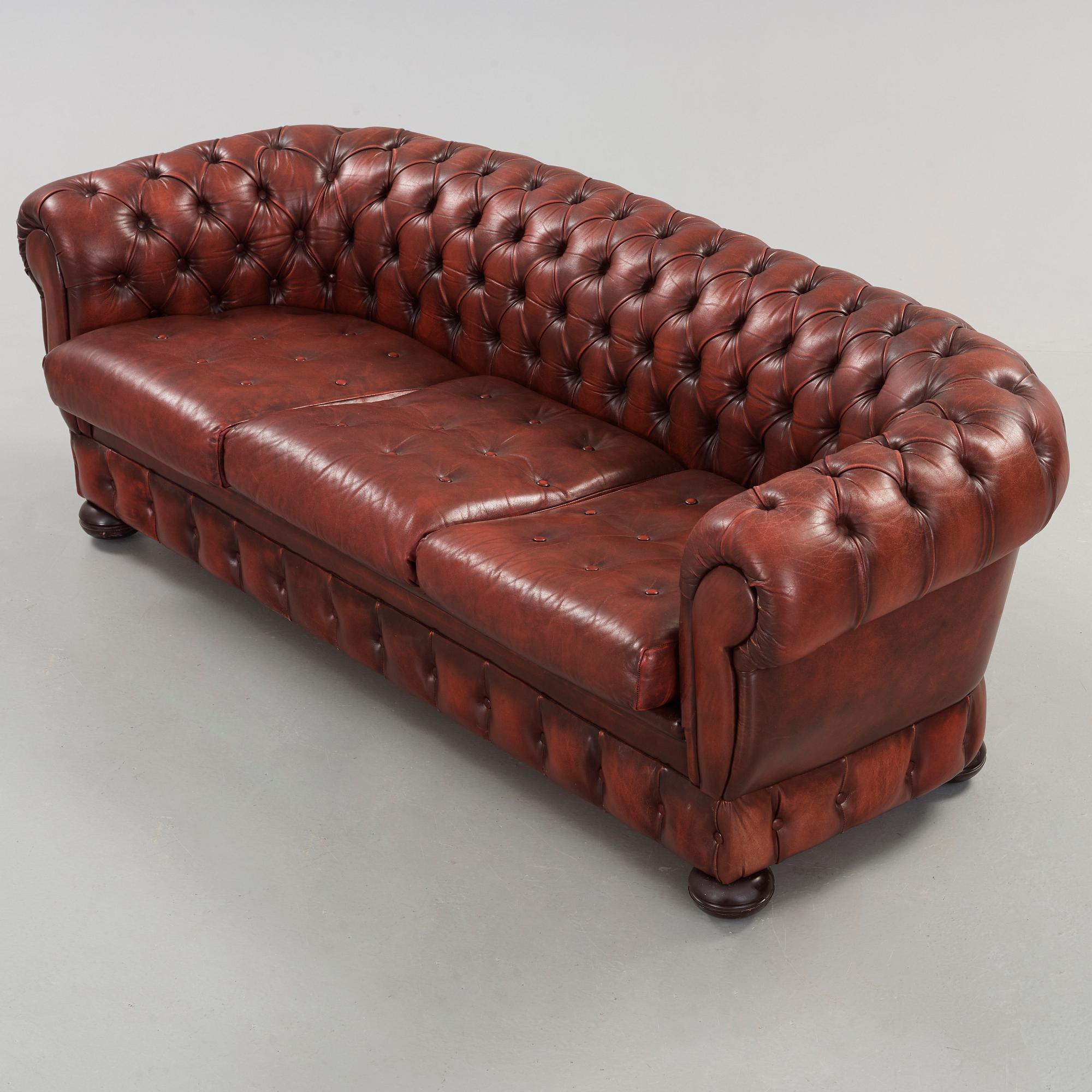 SOFFA, chesterfieldmodell, 1900-talets andra hälft.
