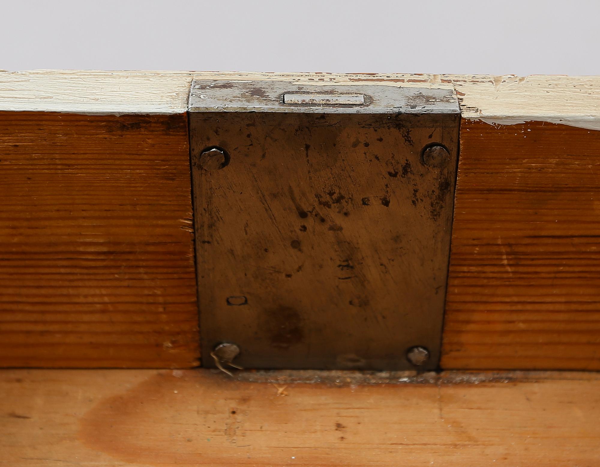 SKRIVBORD, 1800-talets mitt.