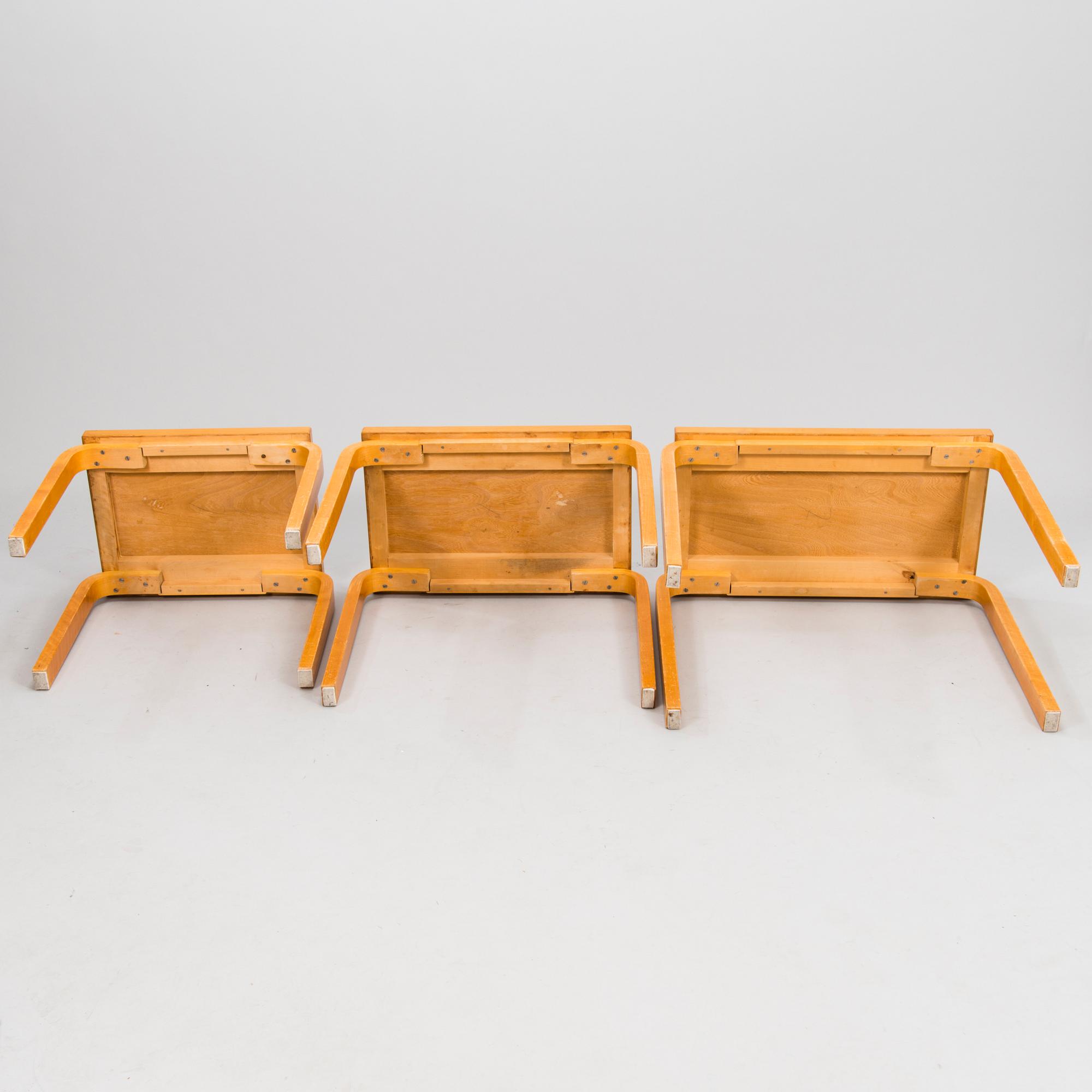 ALVAR AALTO, SARJAPÖYTÄ, 3-osainen, "E88", Artek, 1900-luvun puoliväli.