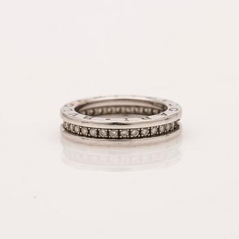 Bulgari, ring, 18K white gold with brilliant-cut diamonds.