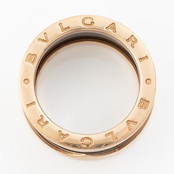 Ring, Bulgari, “B.Zero1”, 18K gold and ceramic.