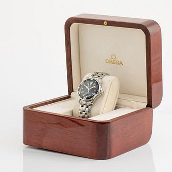 Omega, Seamaster 300M, armbandsur, 36,25 mm.