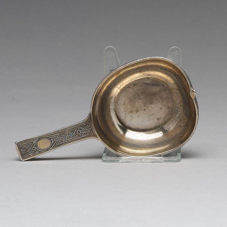 A Russian 19th century silver-gilt and niello kovsh, mark of Wasilij Semenow, possibly, Moscow 1872.