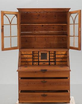 SKRIVSKÅP med vitrin, 1800-talets andra hälft.