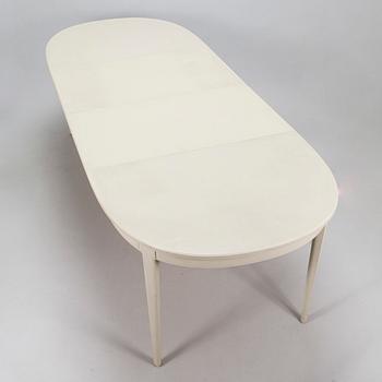 Carl Malmsten, tuoleja, 6 kpl, "Herrgården" sekä ruokapöytä.