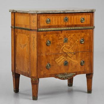 A Gustavian marquetry commode in the manner of F. Foltiern, Stockholm, late 18th century.