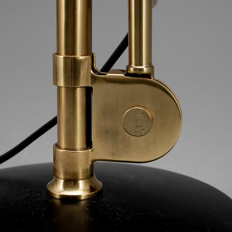 BORDSLAMPA, plåt/mässing, "Bestlite" LB 1, England, 2000-tal.