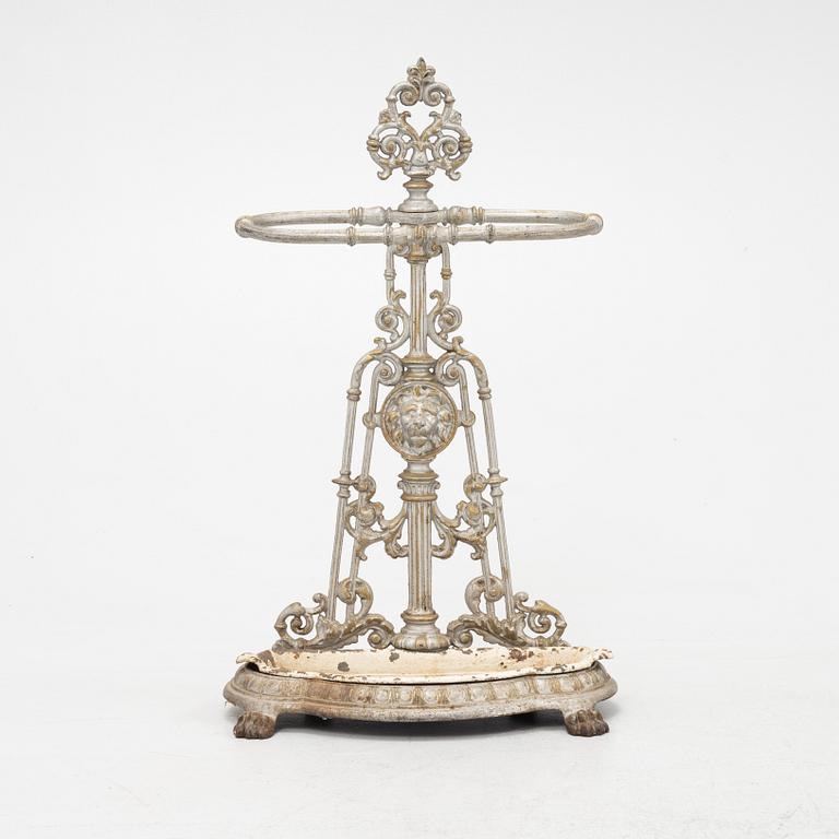 A cast iron umbrella stand, around 1900.