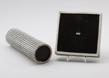 VAS OCH ASKFAT, stengods, "Domino", Stig Lindberg, Gustavsberg.