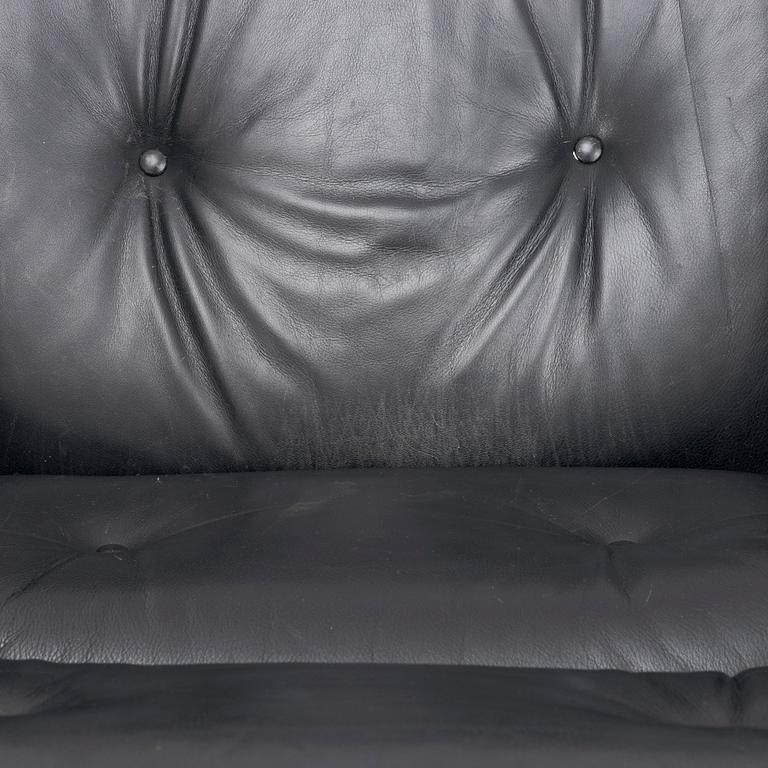 Charles & Ray Eames, an 'Eames Lounge Chair' with ottoman, Vitra.