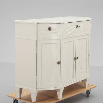 SKÄNK, sengustaviansk stil, 1800-tal.