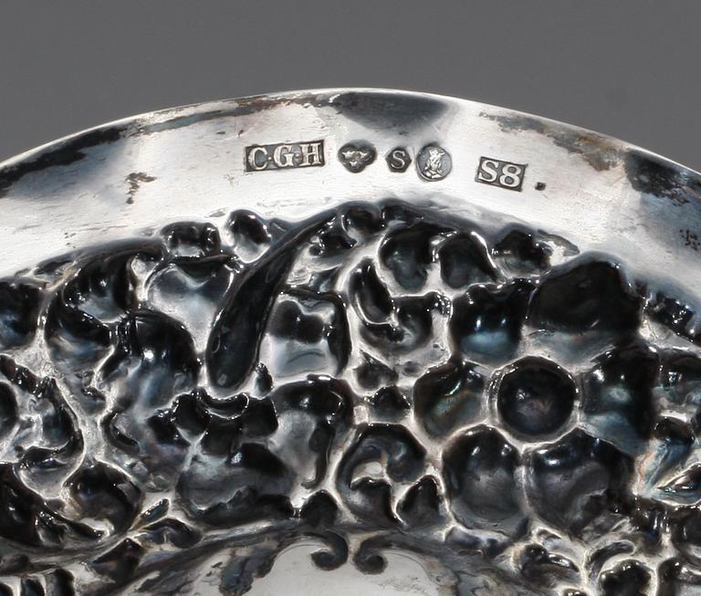 PRESENTERFAT, silver. CG Hallberg, Stockholm 1944.