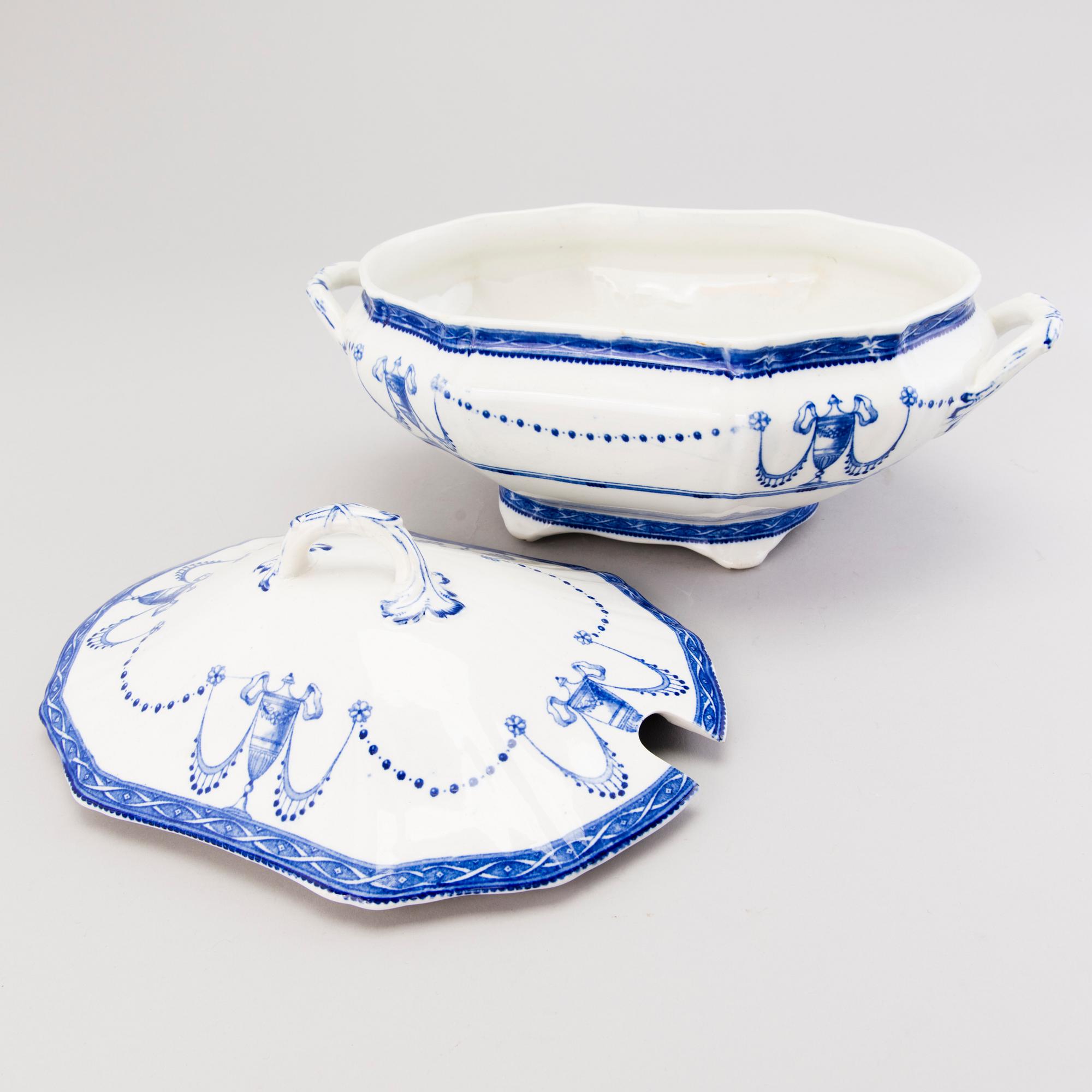 MATSERVIS, 70 delar, flintgods, "Deva", Minton, England 1800-talets slut.