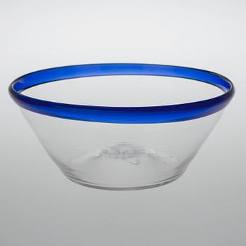 FILBUNKSSKÅLAR, 13 st, glas, troligen Bergdala glasbruk, 1900-tal.