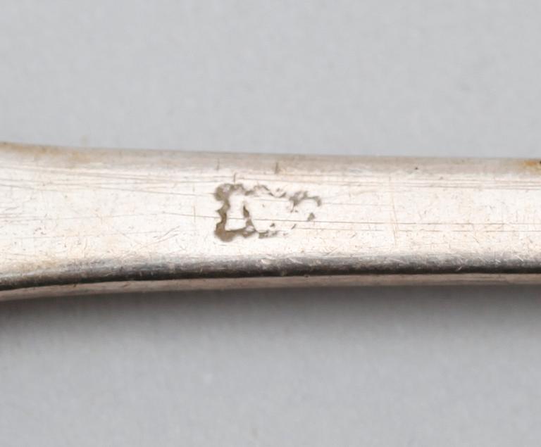 MATSKED, silver, möjligen Jörgen Winter, Hälsingborg 1696-1710. Vikt ca 54 gram.