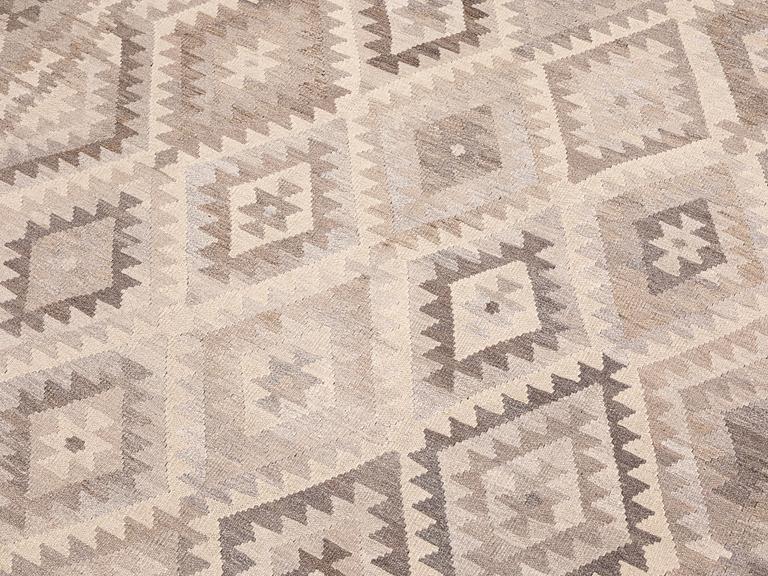 Matta, Kelim, 301 x 207 cm.