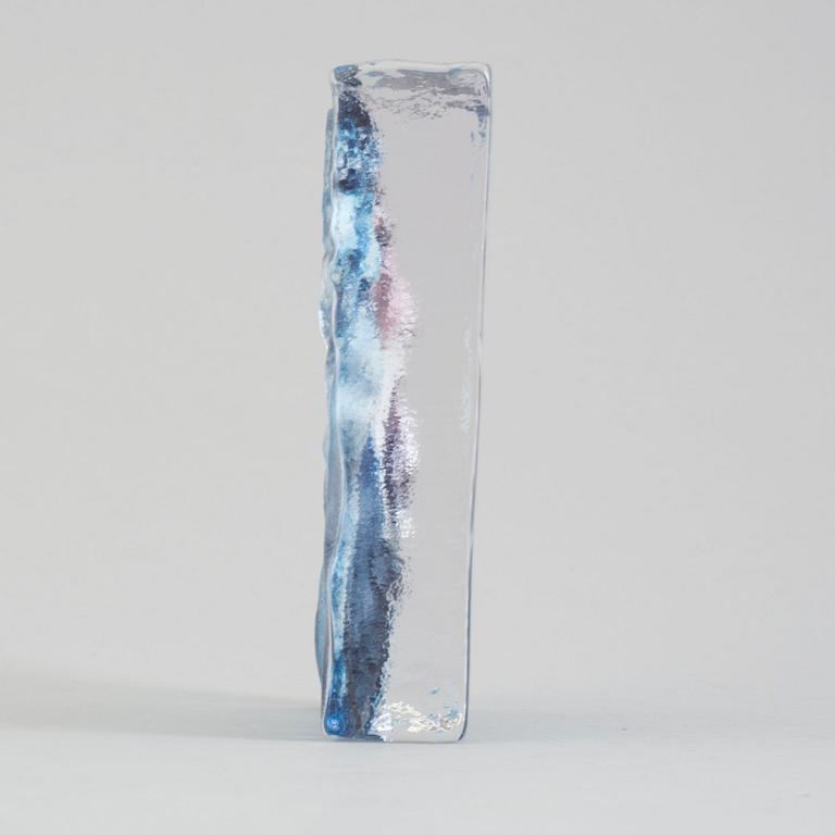 A Glass relief by Mats Jonasson, Målerås.