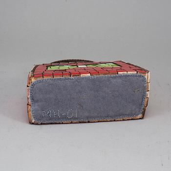 A mosaic sculpture by Marie Hellström.